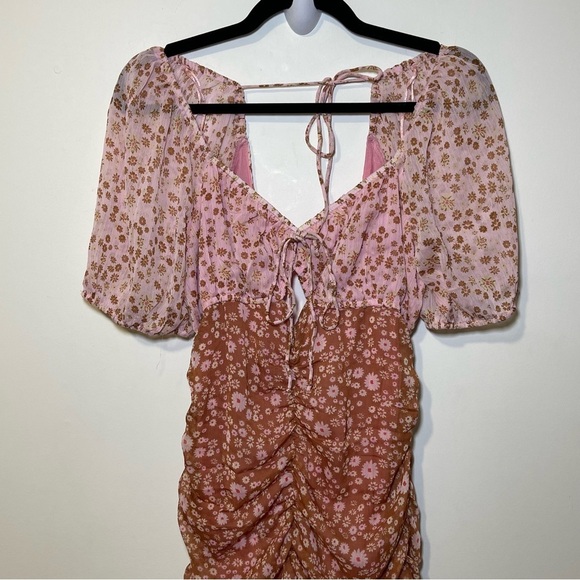 Free People women’s primrose floral Tessa Ruched Mini Dress in size M - Picture 3 of 10